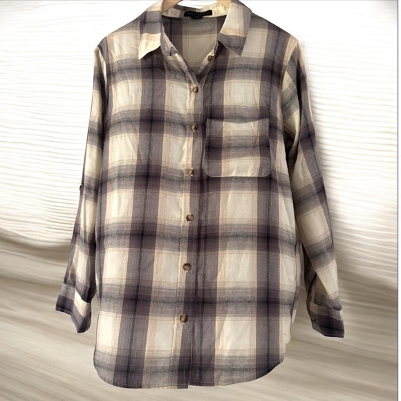 Sanctuary Tops - Sanctuary plaid Lightweight Button Down Top NWOT